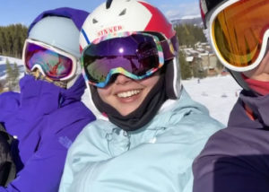 Ana Cadoso esquiando en USA