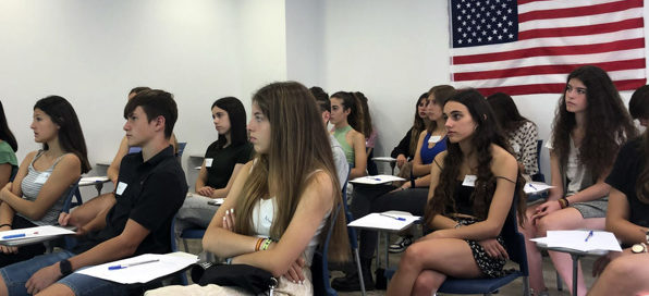 seminario orientación año escolar en USA